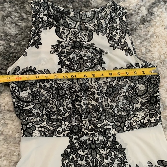INC International Concepts Black and White Sheer Sleeveless Dress Size 10P - Picture 8 of 15